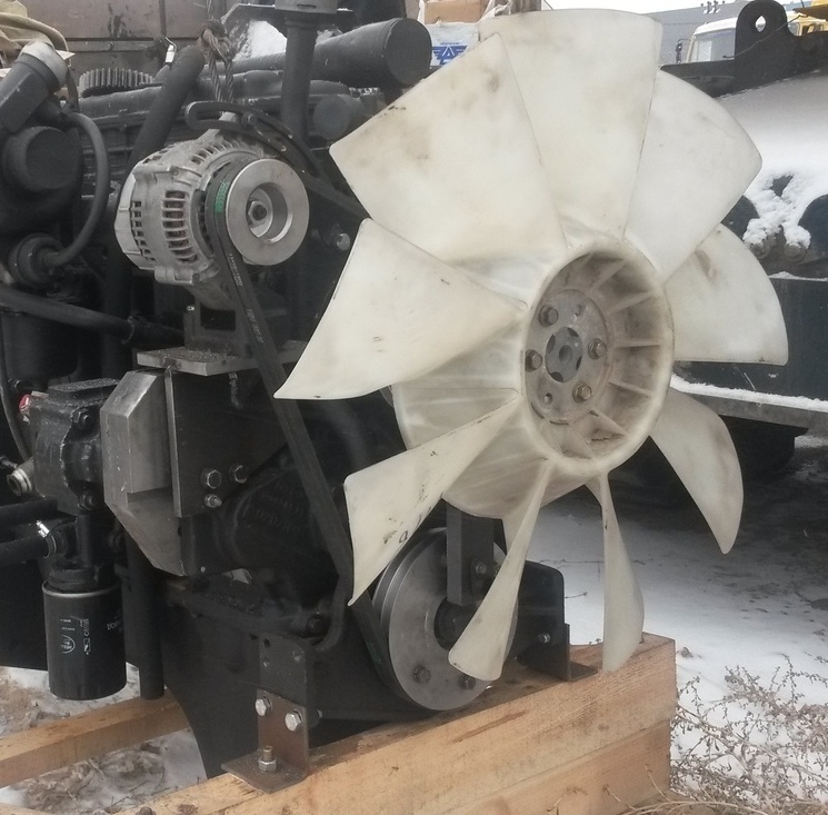 Замена переоснащение переоборудование установка отечественного двигателя на экскаваторе Komatsu PW 180