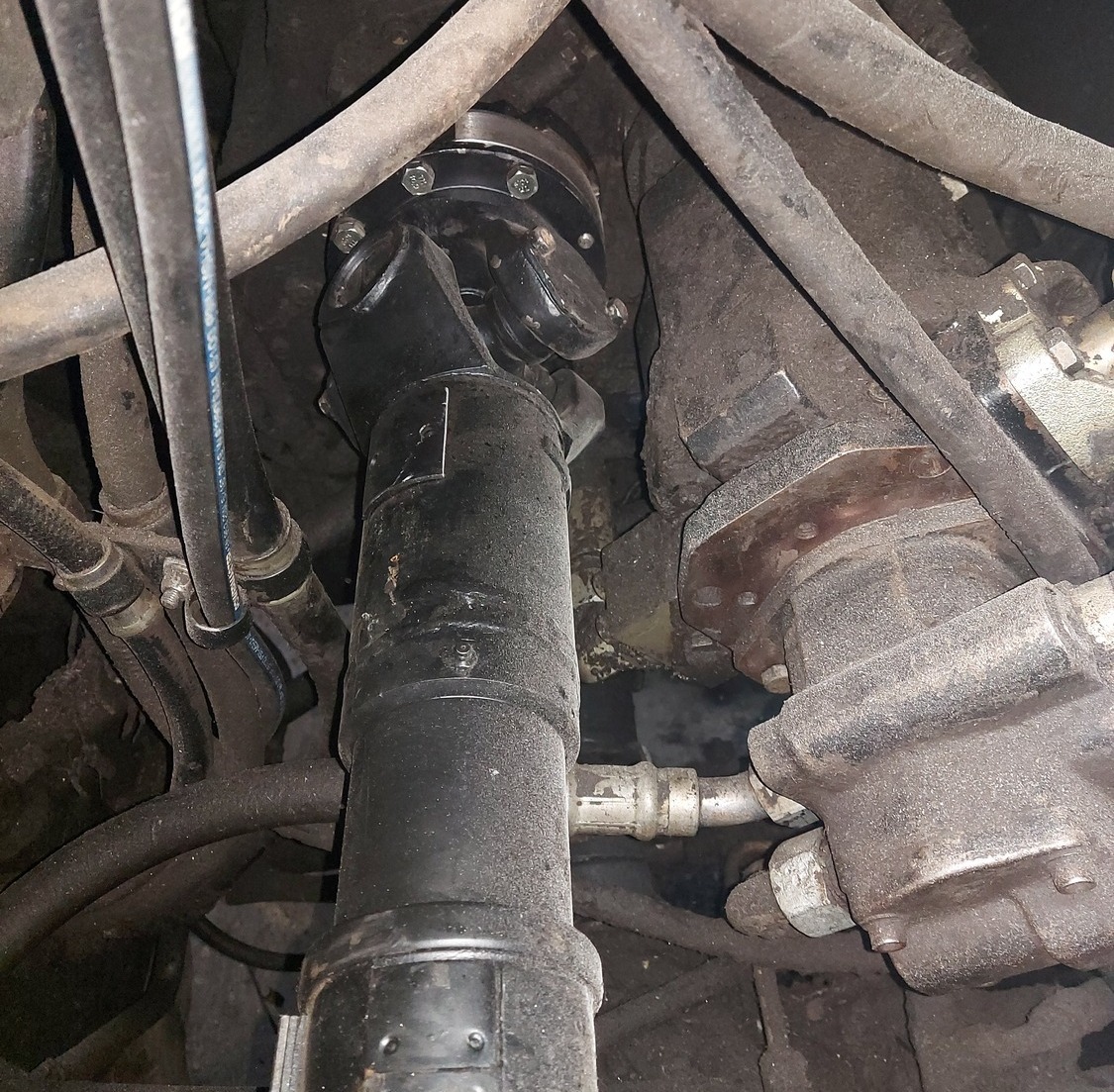 Замена переоснащение переоборудование трактора Установленный двигатель ЯМЗ 7511 на трактор New Holland TJ 450 с ЯМЗ 7511