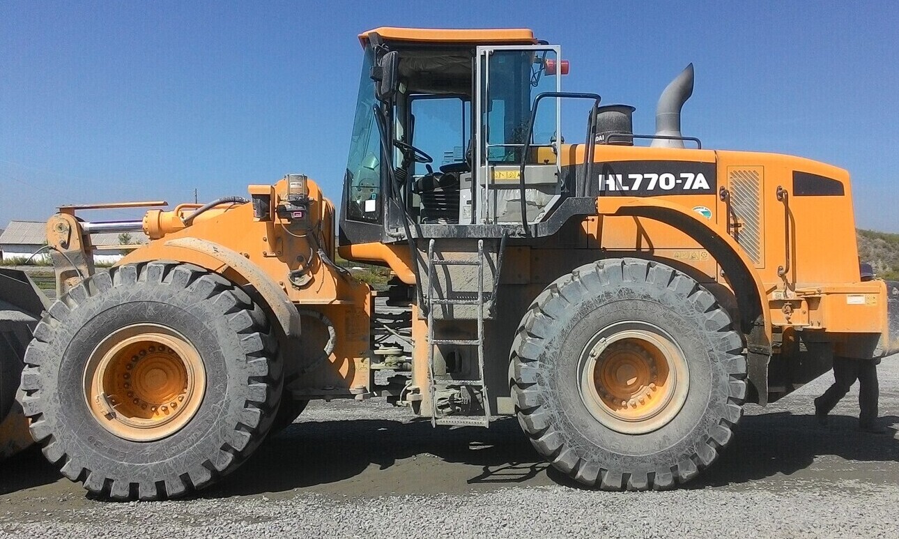 Замена переоснащение переоборудование погрузчика Hyundai HL770