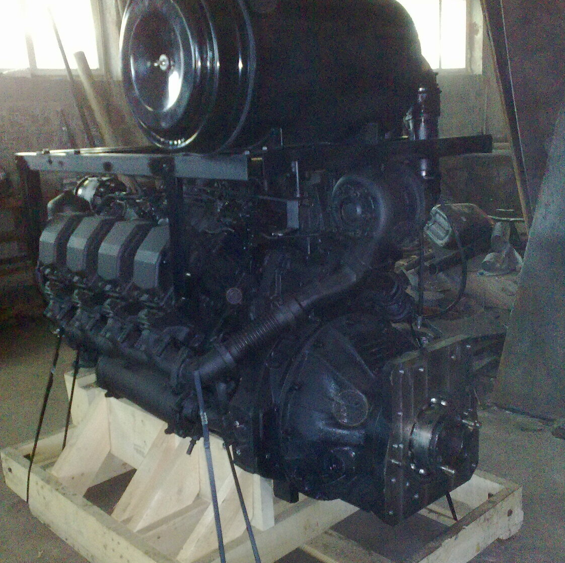 Замена переоснащение переоборудование бульдозера Komatsu D155А с ТМЗ 8481