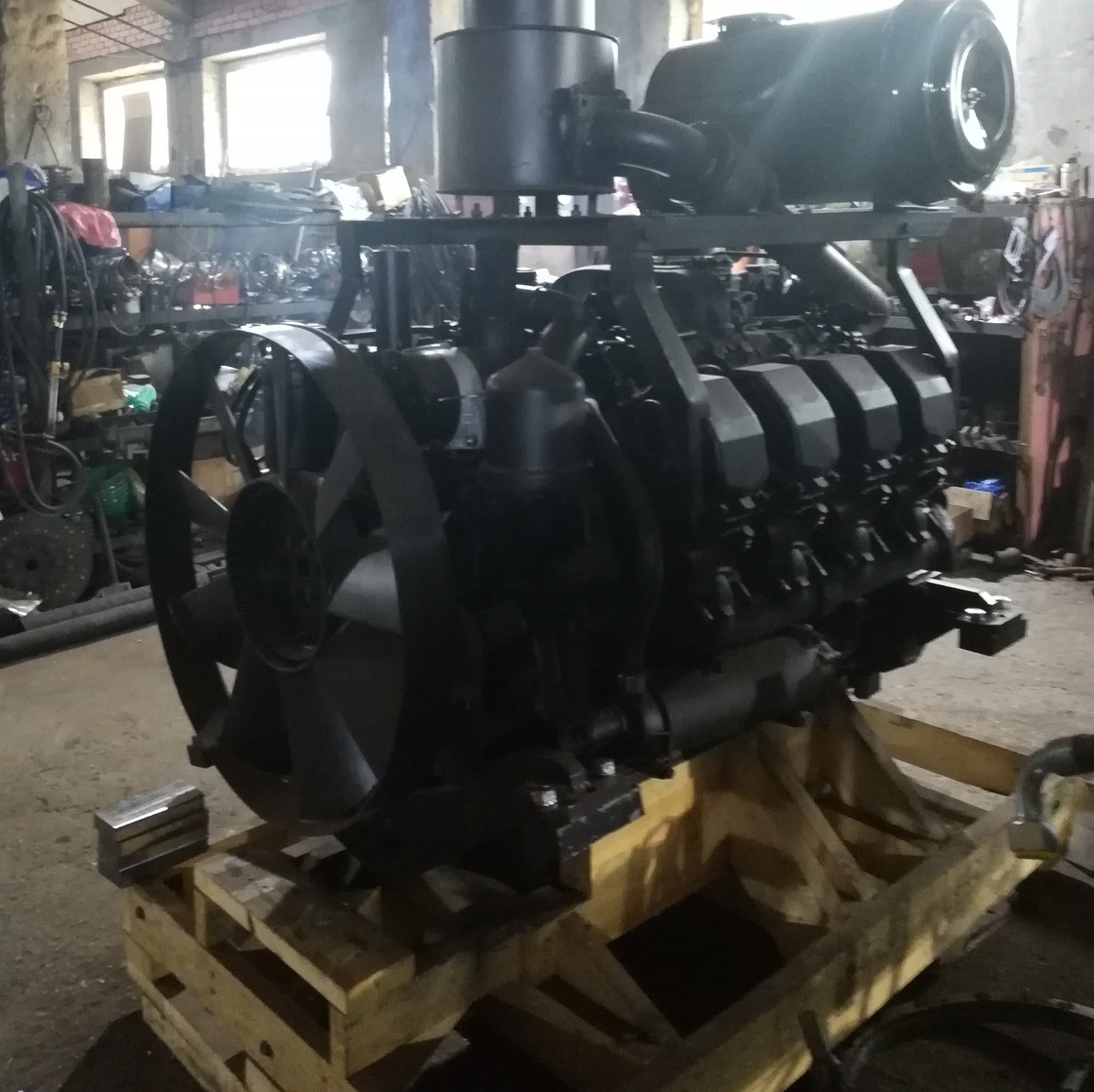 Замена переоснащение переоборудование бульдозера Komatsu D155А-5 с ТМЗ 8481