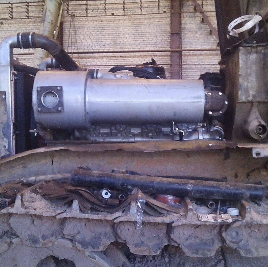 Переоборудование бульдозера ДЭТ 250 с ЯМЗ 7514 Замена переоснащение переоборудование установка отечественного двигателя на бульдозере ДЭТ 250