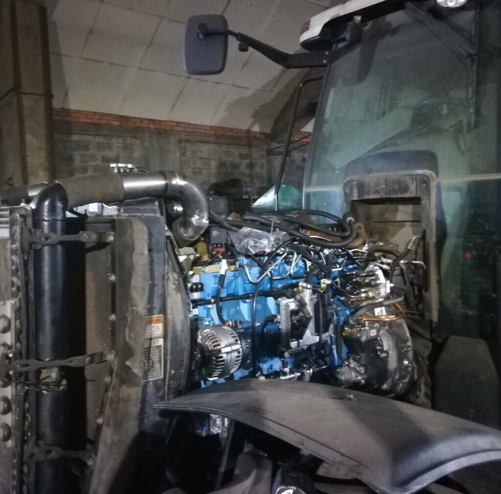 Переоборудование трактора Buhler Versatile 2210 с ЯМЗ 536 Замена переоснащение переоборудование трактора Buhler Versatile 2210 с ЯМЗ 536