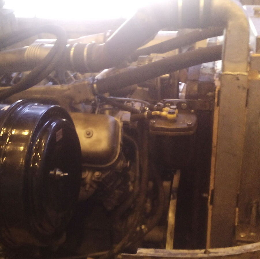 Переоборудование бульдозера ДЭТ 250 с ЯМЗ 7514 Замена переоснащение переоборудование установка отечественного двигателя на бульдозере ДЭТ 250