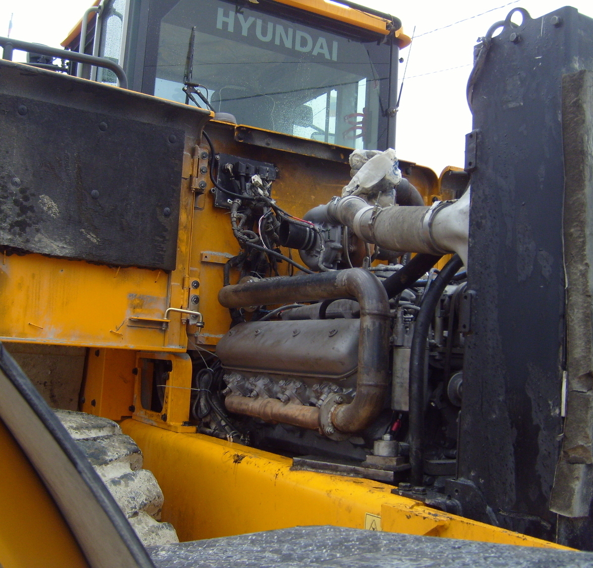 Замена переоснащение переоборудование погрузчика Hyundai HL770 с ЯМЗ 238Д1