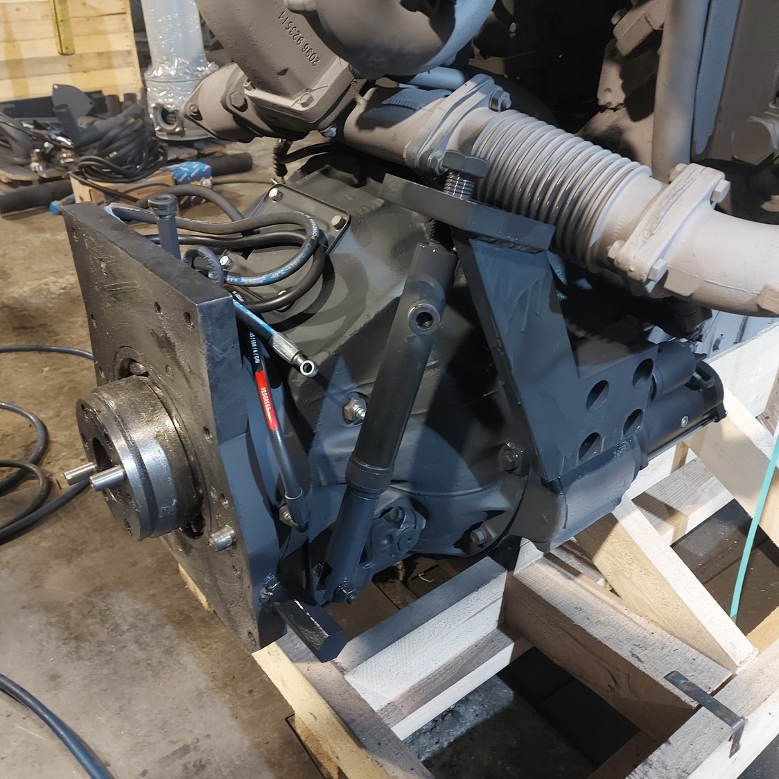 Замена переоснащение переоборудование бульдозера Komatsu D155А с ЯМЗ 7511