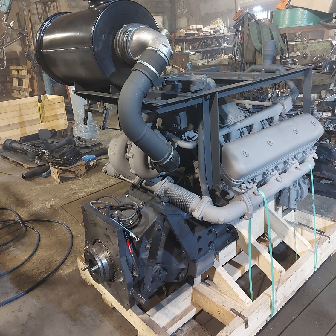 Замена переоснащение переоборудование бульдозера Komatsu D155А с ЯМЗ 7511