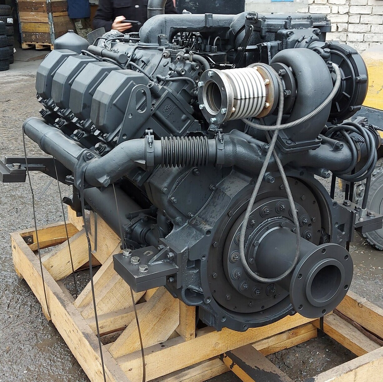 Переоборудование бульдозера ДЭТ 250 с ТМЗ 8481 Замена переоснащение переоборудование установка отечественного двигателя на бульдозере ДЭТ 250